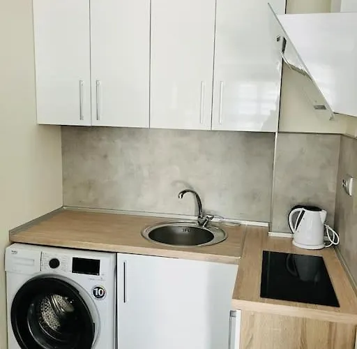 Apartment Luxury In Emerald Hills