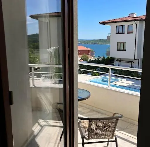 Apartment Luxury In Emerald Hills Sozopol